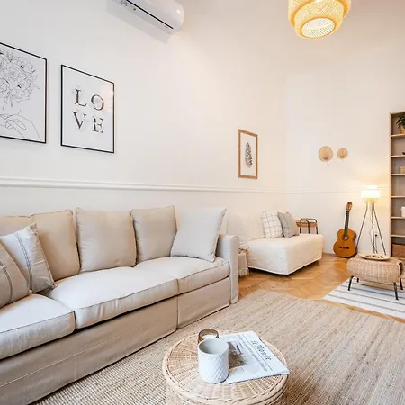 Sassy Lee Apartment Budapest Exterior foto